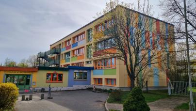 Grundschule_An_der_Riesenburg_Foto_Annett_Fl__mig__Stadt_ANA-BU.jpg