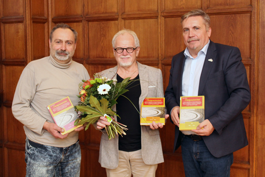 Ortsvorsteher Thomas Siegel, Helmut Brückner und OB Rolf Schmidt