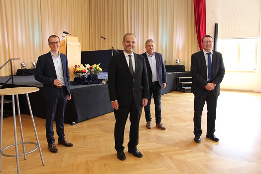 v.l.n.r. Alexander Krauß, Dr. Felix Klein, OB Rolf Schmidt, Ronny Wähner